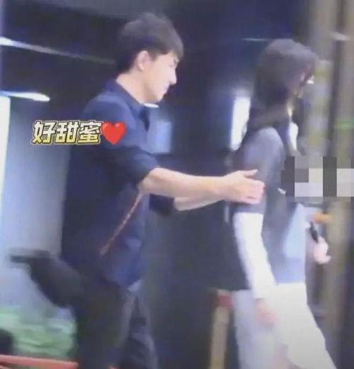 林更新女朋友爆料视频,视频内容引发网友热议